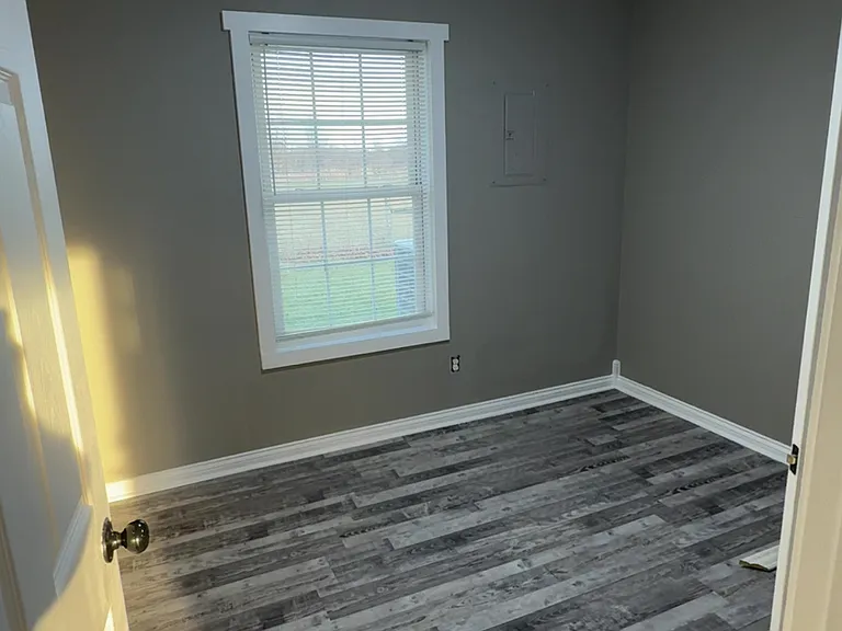 3915 Mackville Rd — Photo 7