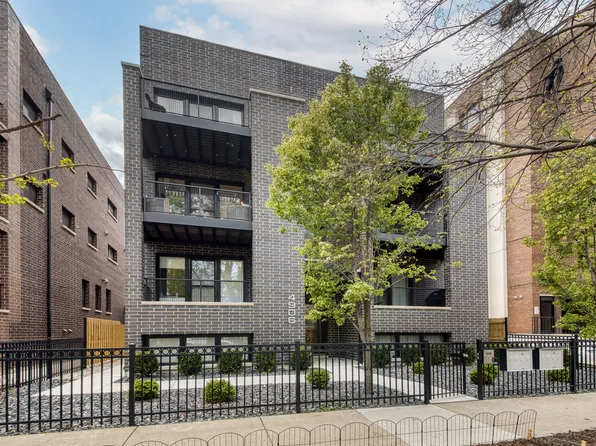 4906 N Kenmore Ave #2S, Chicago, IL 60640