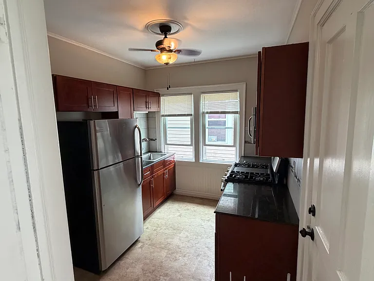 1560 Delaware Ave #U — Photo 8
