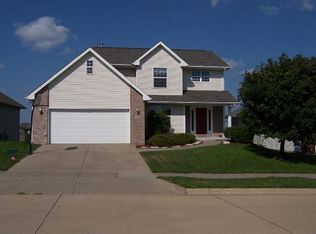 722 Tipperary Rd, Iowa City, IA 52246