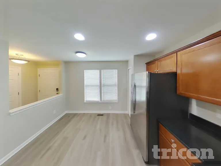 4839 Limestone Ct — Photo 6