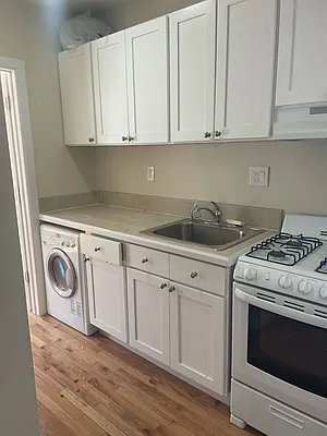 Rented by RXB REALTY GROUP | media 11