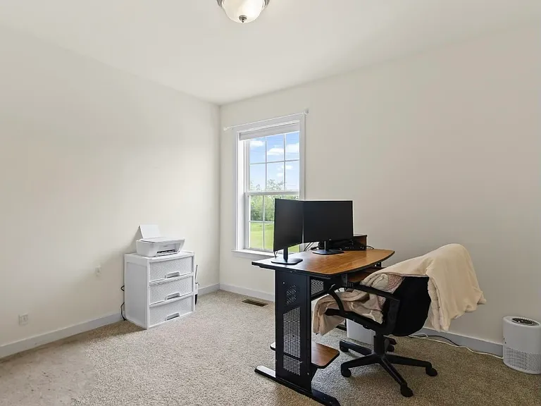 Bedroom 3/Office