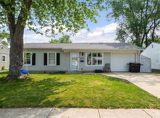 413 Glen Ave, Romeoville, IL 60446