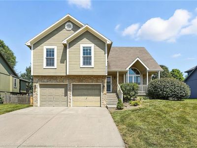 8002 NE 111th Ter, Kansas City, MO, 64157
