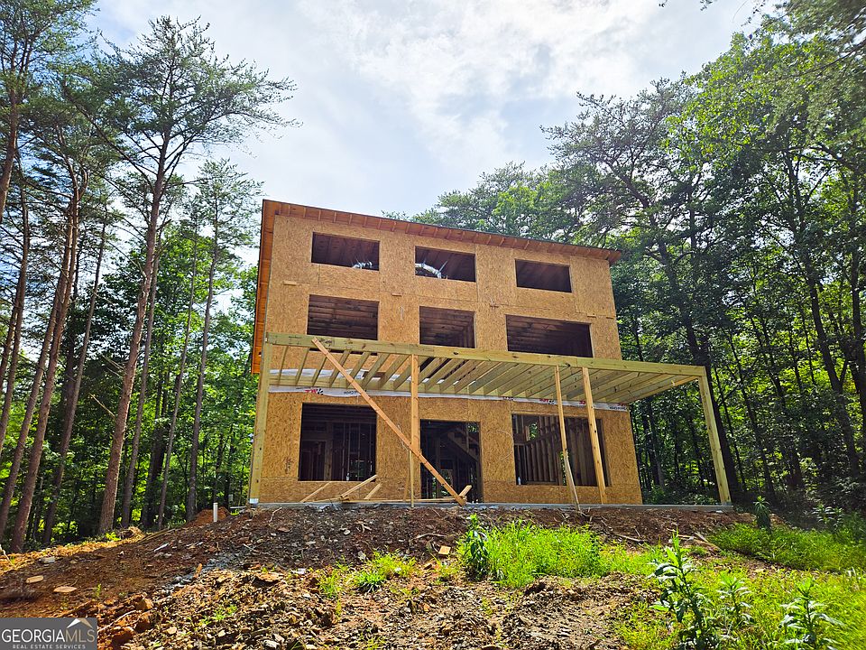 1st image of 160 Whispering Pines Rd