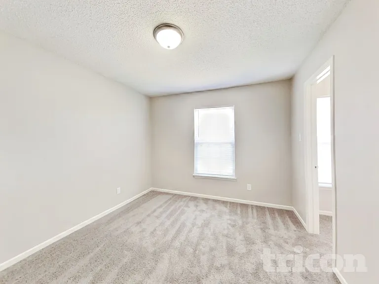 8432 Centenary Dr — Photo 17