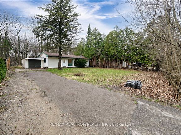 5th image of 97 Park Cres
