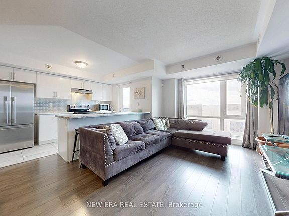 2nd image of 100 Dufay Rd #12