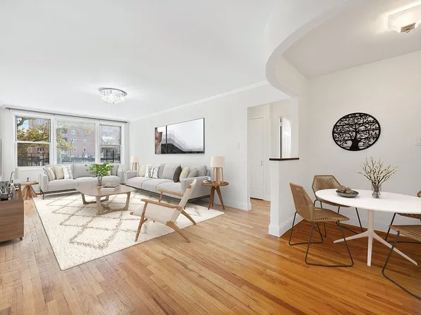 2600 E 21st St APT 3G, Brooklyn, NY 11235