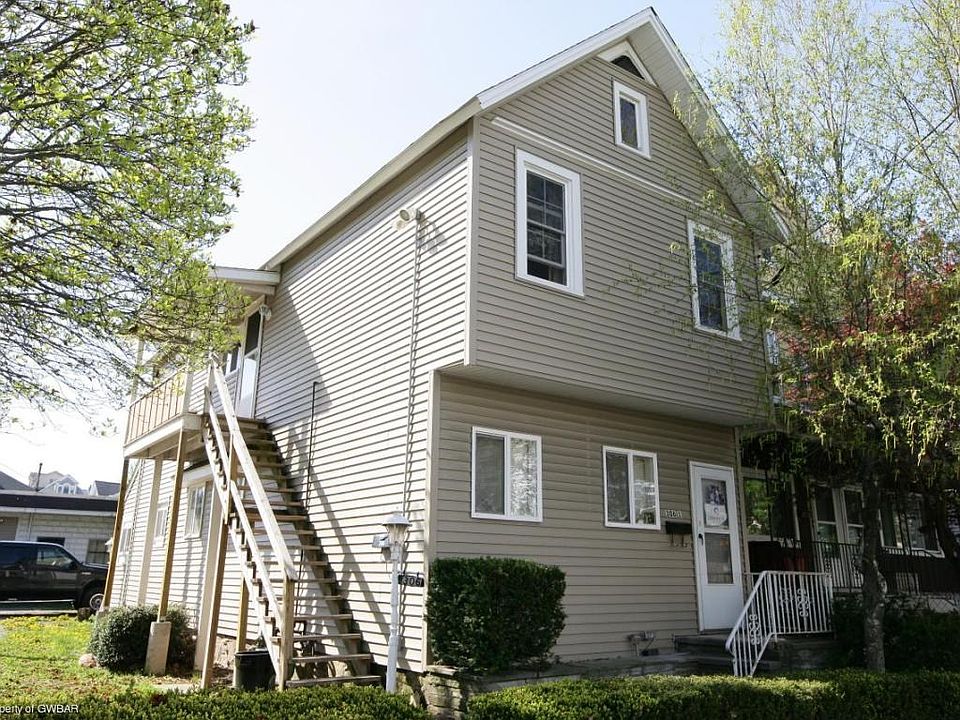 2 Unit Apartment Building