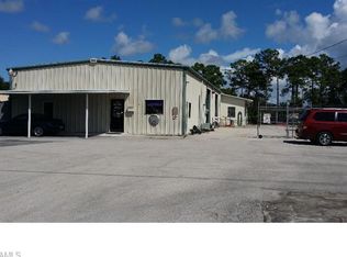 7515 Aluminum Rd, North Fort Myers, FL 33903