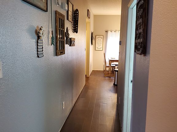 4th image of 318 Beaumont Dr