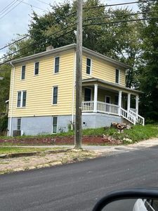 167 N Spring St, Logan, OH, 43138