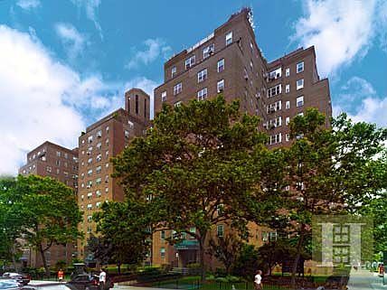 1st image of 530 Grand St APT E11b