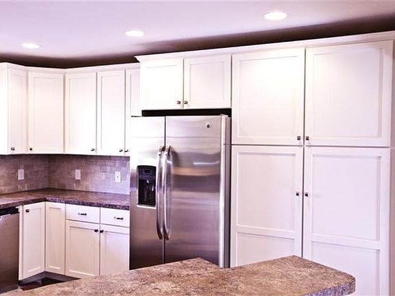 4th image of 2310 Hidden Knoll Dr SE