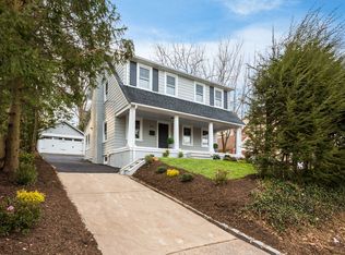 574 Grove St, Montclair, NJ 07043