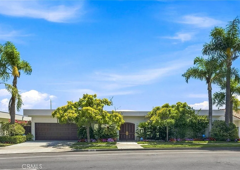 1026 Santiago Dr
