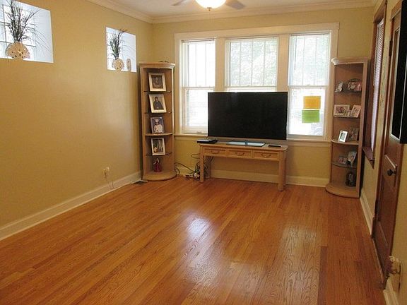 4th image of 1917 S 57th Ct