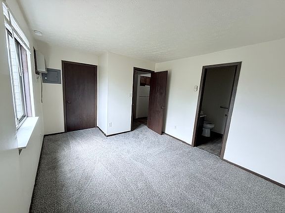3rd image of 2360 E Market St APT 3E