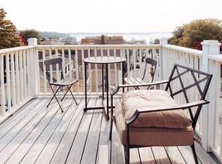 388 Spring St #3, Newport, RI 02840