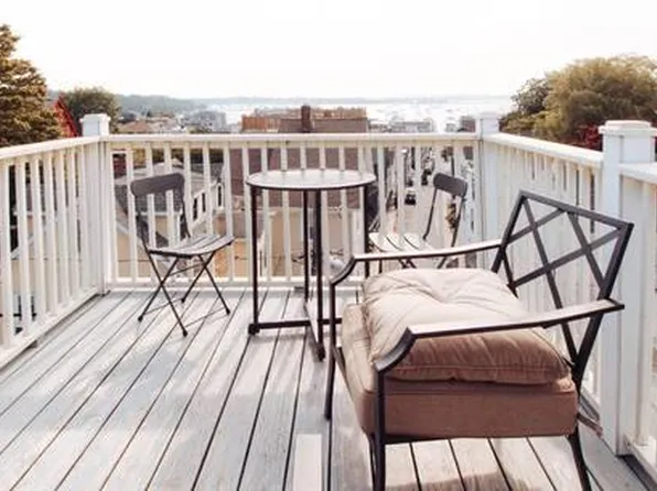 388 Spring St #3, Newport, RI 02840