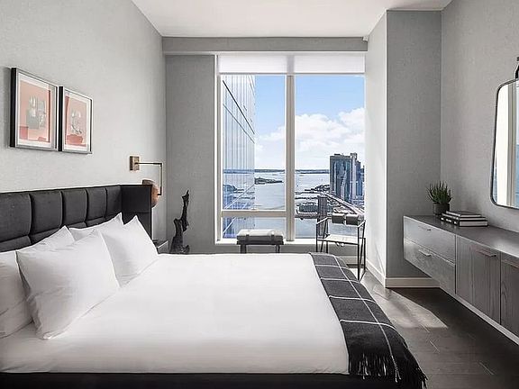 5th image of 252 South St #23C