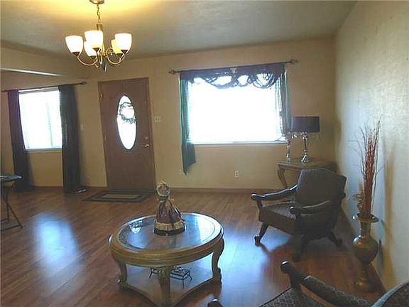 4th image of 5848 Teal Ln