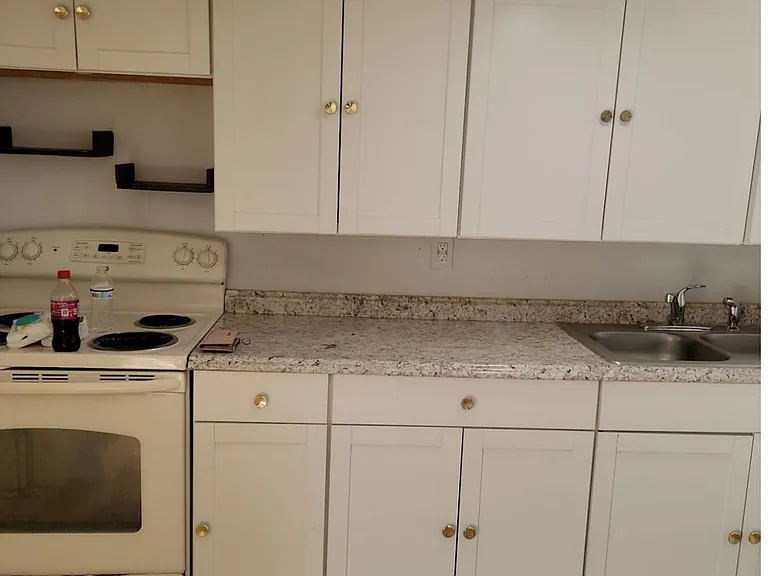 1425 Tamiami Trl #E — Photo 14