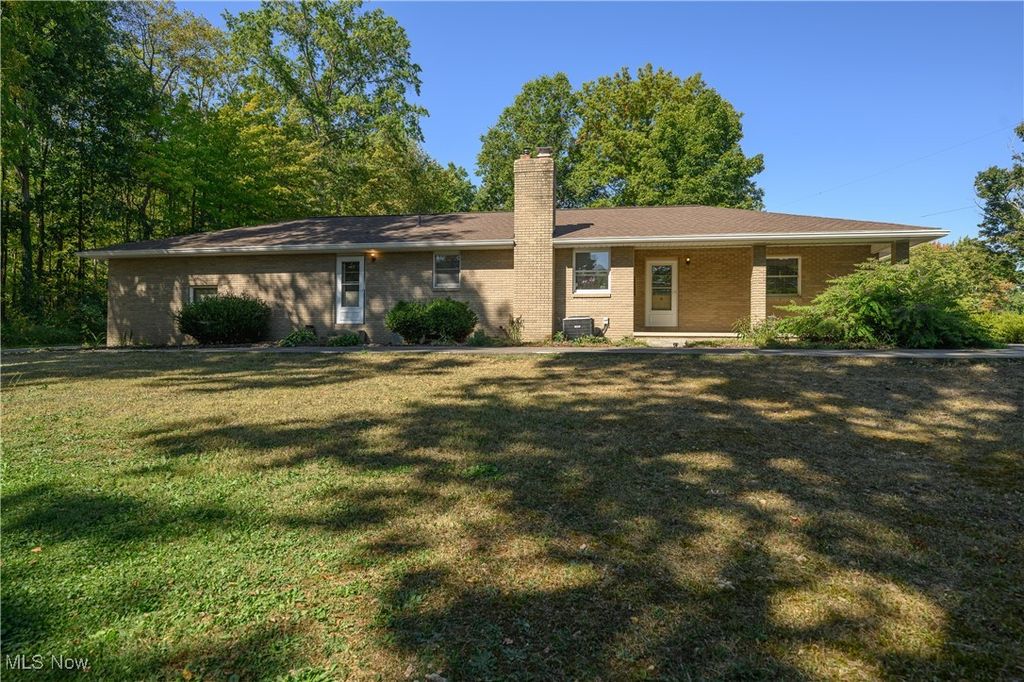 Real estate listing image