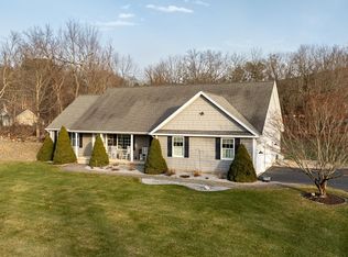 29 Isabella Dr, Somers, CT 06071