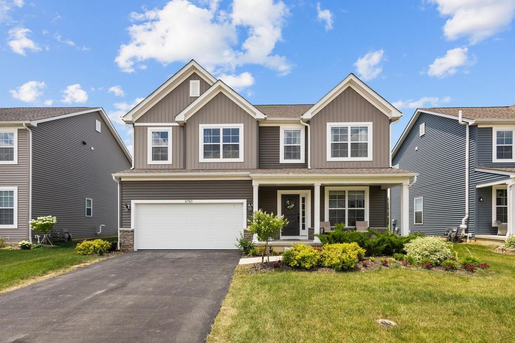 Real estate listing image