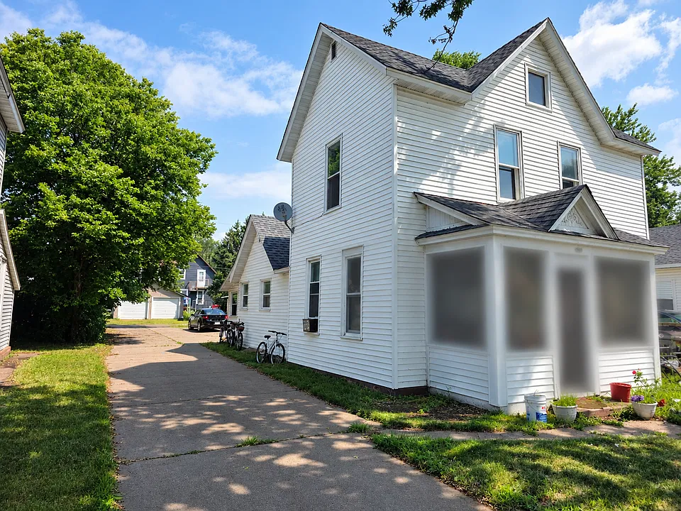 456 1/2 W Platt St #EAU