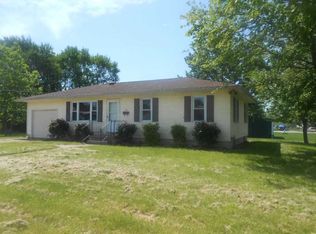604 SW 1st St, Loogootee, IN 47553