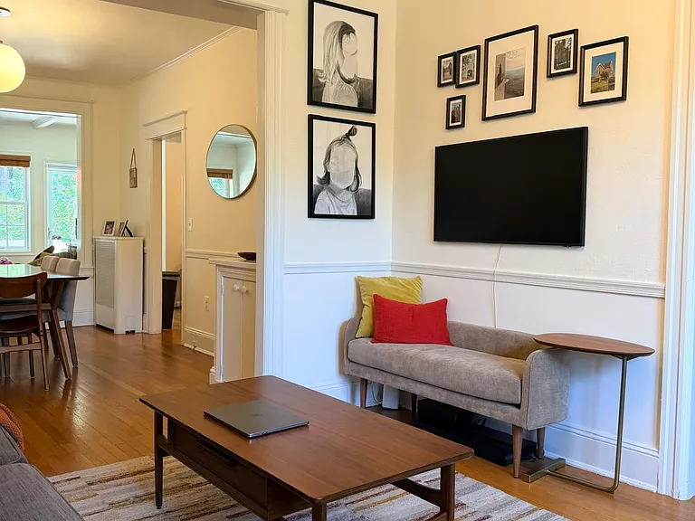 1930 37th St NW — Photo 5