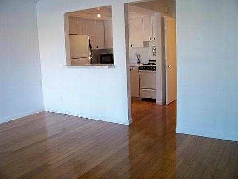 5th image of 160 Isle Of Venice Dr APT 10