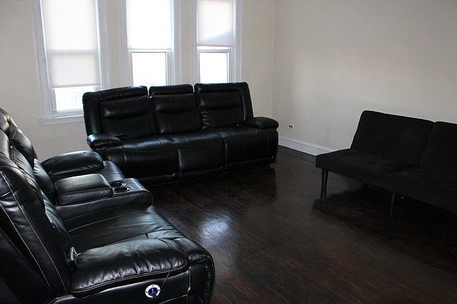 1st image of 4428 S Homan Ave APT 2