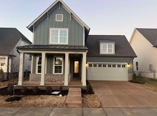 10270 Gianna Dr, Collierville, TN 38017