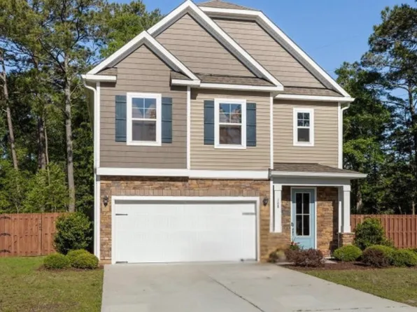 108 Henderson Dr, Newport, NC 28570