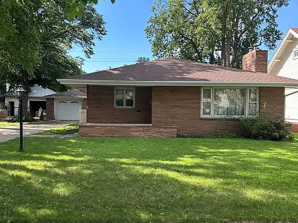 1410 W Division St, Grand Island, NE 68801