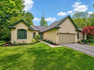 1527 Cedar Springs Ct, Mishawaka, IN 46545