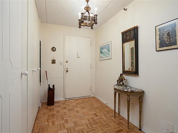 3rd image of 143 Hoyt St APT 5M