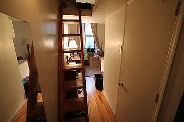 Rented by Natural Habitat Realty