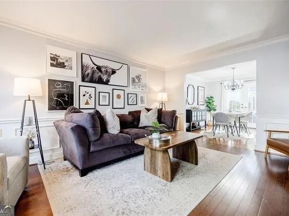 12 Palace Green Pl NW, Atlanta, GA 30318