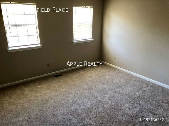 4th image of 207 Bridgefield Pl #B