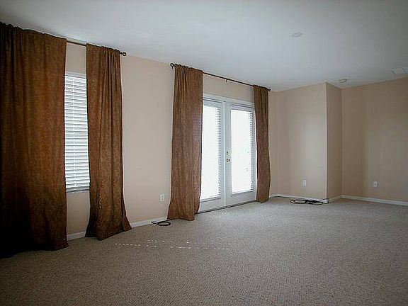 5th image of 9163 Hunters Mill Dr