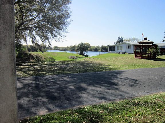 sit on your Lanai and enjoy your lakeview