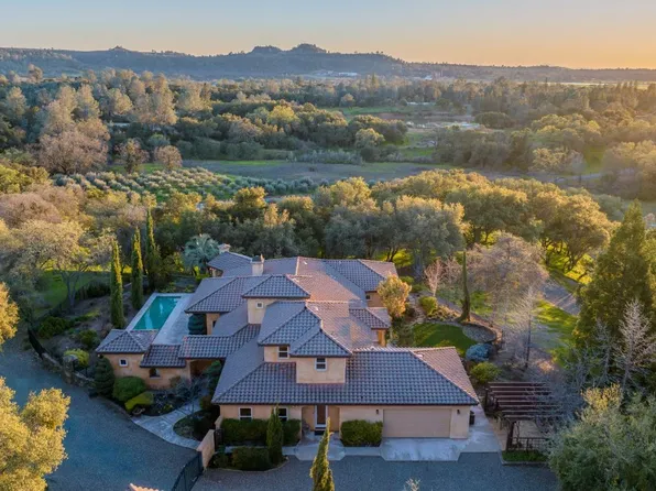 5682 Red Valley Rd, Ione, CA 95640
