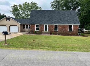 720 Pasadena Ave, Muscle Shoals, AL 35661