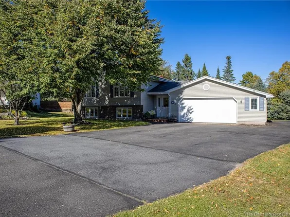 10 Timberline Cres, Quispamsis, NB E2E 5B4